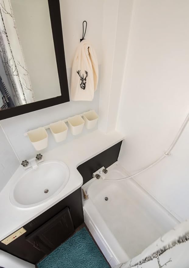 Non-Slip Bath Rug,Extra Soft Microfiber Bedroom Shag Carpet with Anti-Slip Backing,Water/Dust Absorbent Fast Dry Shower Mat,Sound Insulated Stairs Pad,Machine Washable (Turquoise,12 x 19 Inches)