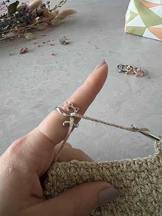 Namifin Crochet Ring for Fingure Adjustable Crochet Tension Ring Yarn Tension Rings Easy Crocheting Crochet Accessories Mother Grandma Thanksgiving Presents