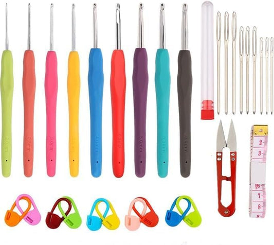 Crochet Hooks Set 31pcs Crochet Kit Soft Grip Handles Knitting Needles Kit with Measuring Tape Stitch Markers Large-Eye Blunt Needle