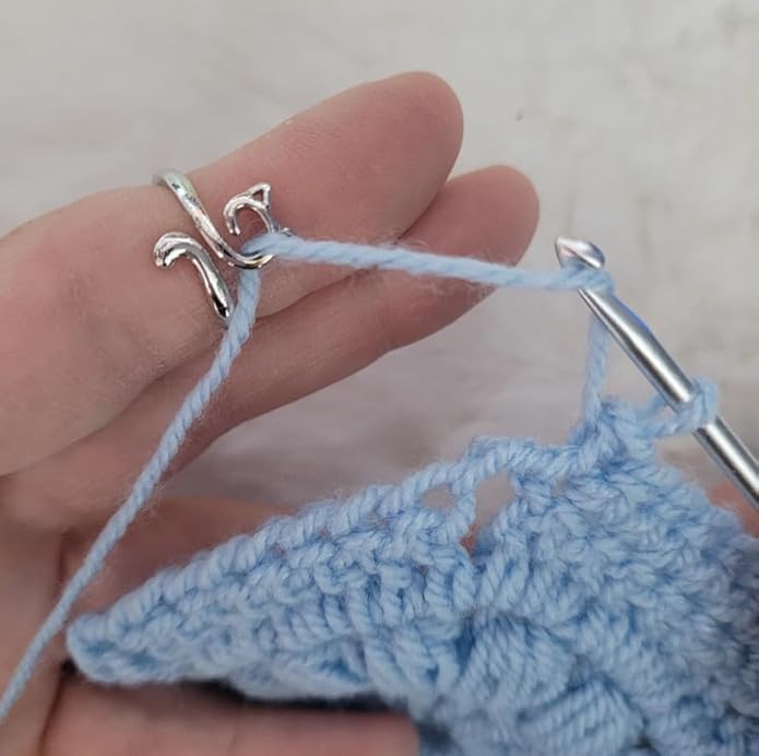 Namifin Crochet Ring for Fingure Adjustable Crochet Tension Ring Yarn Tension Rings Easy Crocheting Crochet Accessories Mother Grandma Thanksgiving Presents