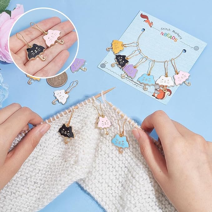 NBEADS 24 Pcs Cat Umbrella Stitch Markers, Enamel Alloy Crochet Stitch Marker Charms Removable Iron Kilt Pin Locking Stitch Marker for Knitting Weaving Sewing Jewelry Making