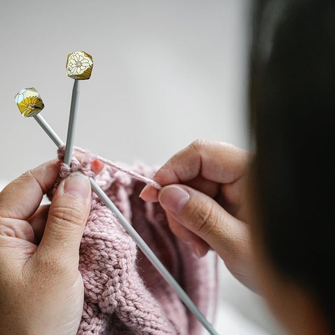 SPANSEE 8 PCS Hexagon Print Knitting Needle Stoppers, Knitting Needle End Caps, Stitch Stoppers, Fit Size 2.5-13 (3mm-9mm) Needles