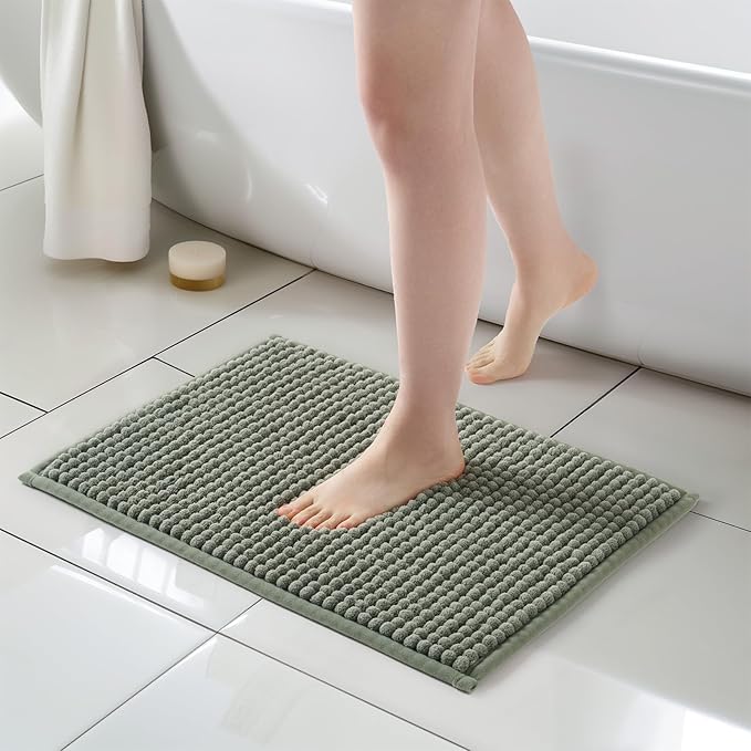FRESHMINT Thick Chunky Chenille Bathroom Rug, 17"x24", Non Slip Bath Mat, Soft Bathroom Decor, Cute Shower Mat, Water Absorbent, Washable, Sage Green