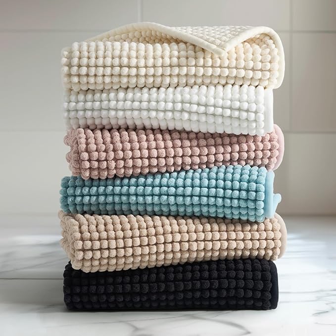 FRESHMINT Thick Chunky Chenille Bathroom Rugs 20"x32", Non Slip Bath Mat for Bathroom Floor, Large Soft Bathroom Decor Accessories, Cute Shower Mat Water Absorbent, Washable, Black