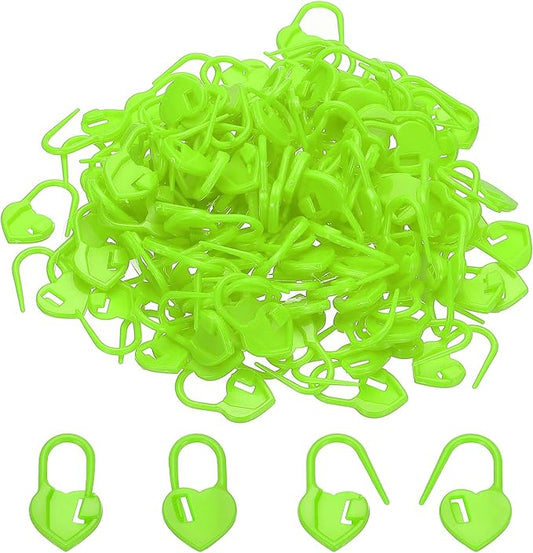 PATIKIL Crochet Stitch Markers, 150Pcs Plastic Knitting Markers Needle Pin Heart Locking Stitch Marker for Sewing Crocheting DIY Craft, Green