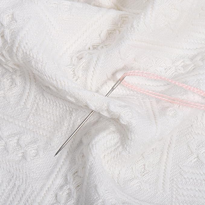 50 Pcs Large Eye Sewing Needles, 5 Sizes Embroidery Blind Needles Kit with Wooden Needle Box, Stainless Steel Yarn Knitting Needles for DIY Sewing Projects