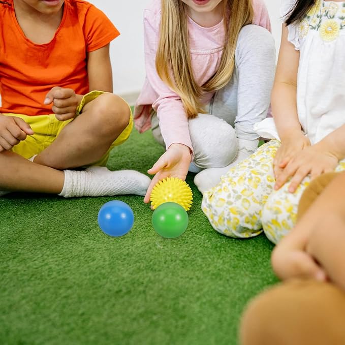 2Pcs Wooden Croquet Balls for Kids Croquet Set Outdoor Family Games Backyard Play Wood Spheres for Craft Decorations and Sports