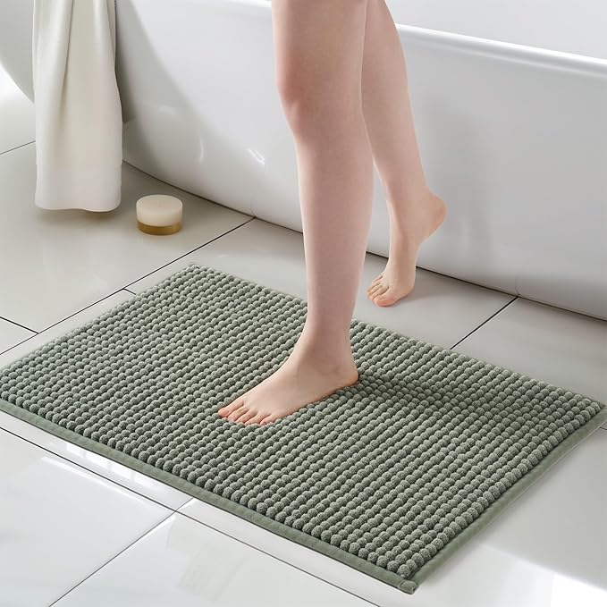 FRESHMINT Thick Chunky Chenille Bath Rugs 20"x32", Non Slip Bath Mat, Soft Bathroom Decor, Cute Shower Mat, Water Absorbent, Washable, Sage Green