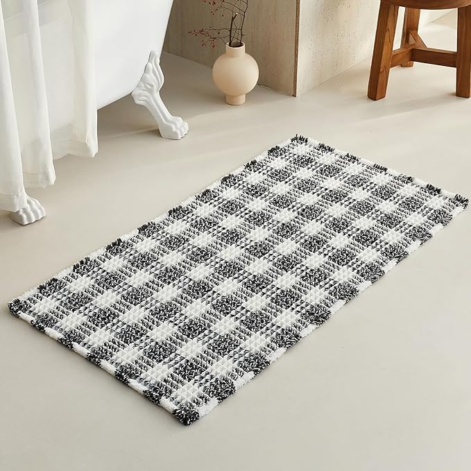 Waffle Bath Mat, Boho Bathroom Rugs Non Slip Washable Absorbent Checkered Bathroom Mat Quick Dry Farmhouse Bathroom Decor, 48"x24" Black and White
