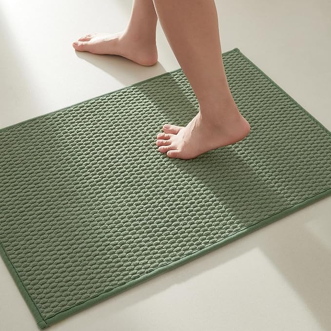 Bathroom Rugs Non Slip Washable, Super Absorbent Thin Bath Mat Small Quick Dry Low Pile Bathroom Rug, Sage Green 20"x30"