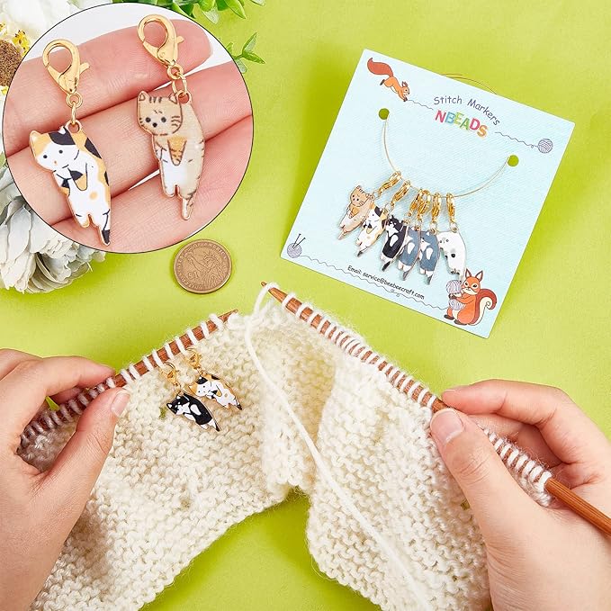 NBEADS 8 Pcs Cat Stitch Markers, Alloy Enamel Crochet Stitch Marker Charms Locking Stitch Marker with Lobster Claw Clasps for Knitting Weaving Sewing Accessories Quilting Jewelry Making