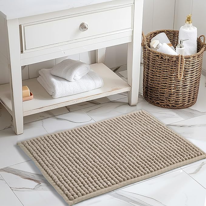 FRESHMINT Thick Chunky Chenille Bathroom Rug, 17"x24", Non Slip Bath Mat, Soft Decor Accessory, Cute Shower Mat, Water Absorbent, Washable, Beige