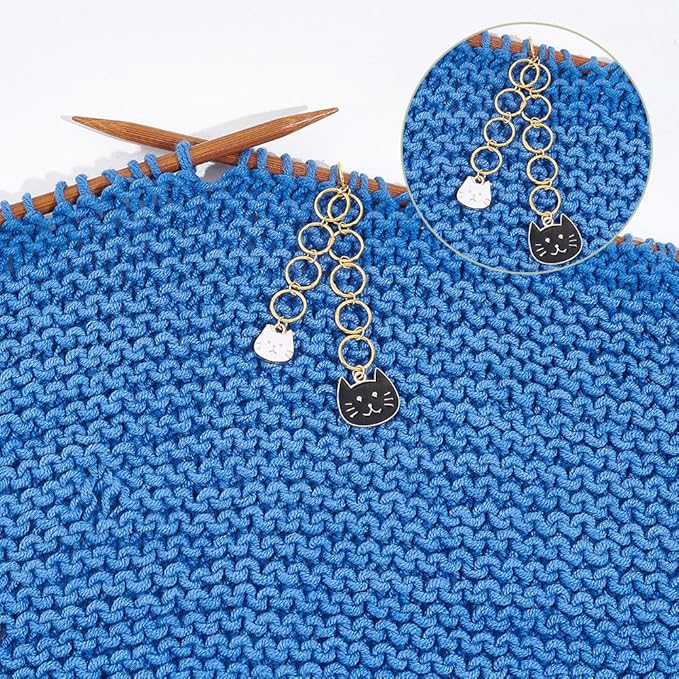 NBEADS 3 Pcs 3 Sizes Cat Charm Knitting Row Counter Chains, Alloy Enamel Charm Row Counter Chains with Brass Ring for Knitting Crochet Tracking Project Progress