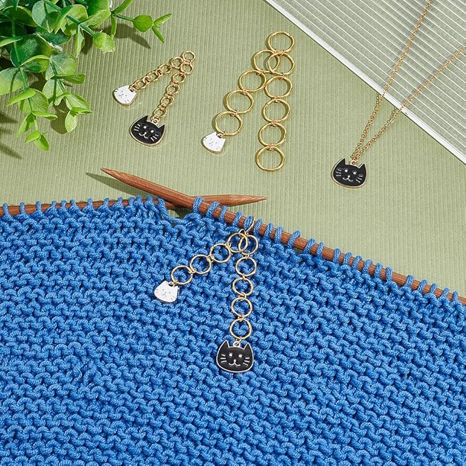 NBEADS 3 Pcs 3 Sizes Cat Charm Knitting Row Counter Chains, Alloy Enamel Charm Row Counter Chains with Brass Ring for Knitting Crochet Tracking Project Progress