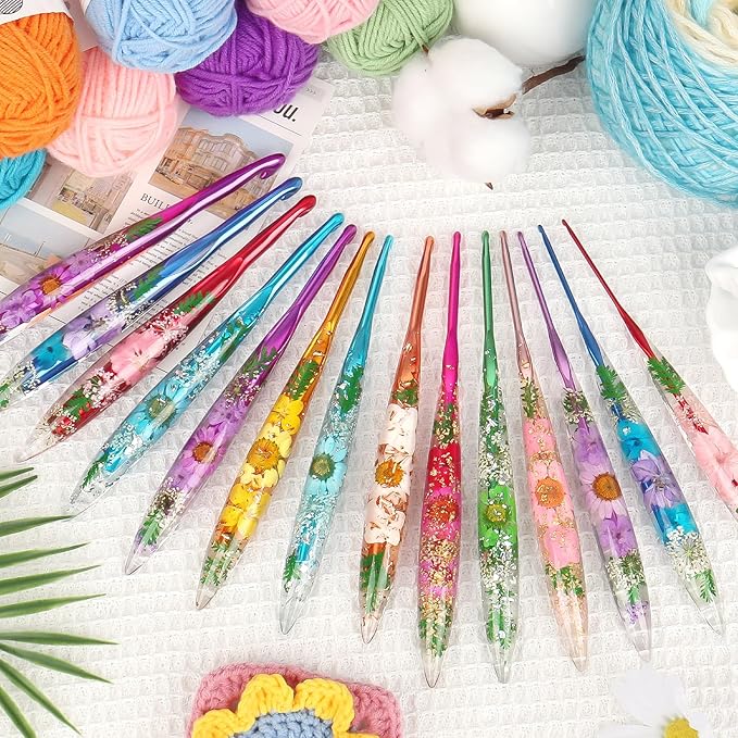 Coopay Crochet Hooks, 2.5mm Ergonomic Crochet Hook with Floral Resin Grips, Stylish and Unique, Ideal for Crocheting Blankets, Dolls, Shawls, Hats, Scarves (C-2.5mm)